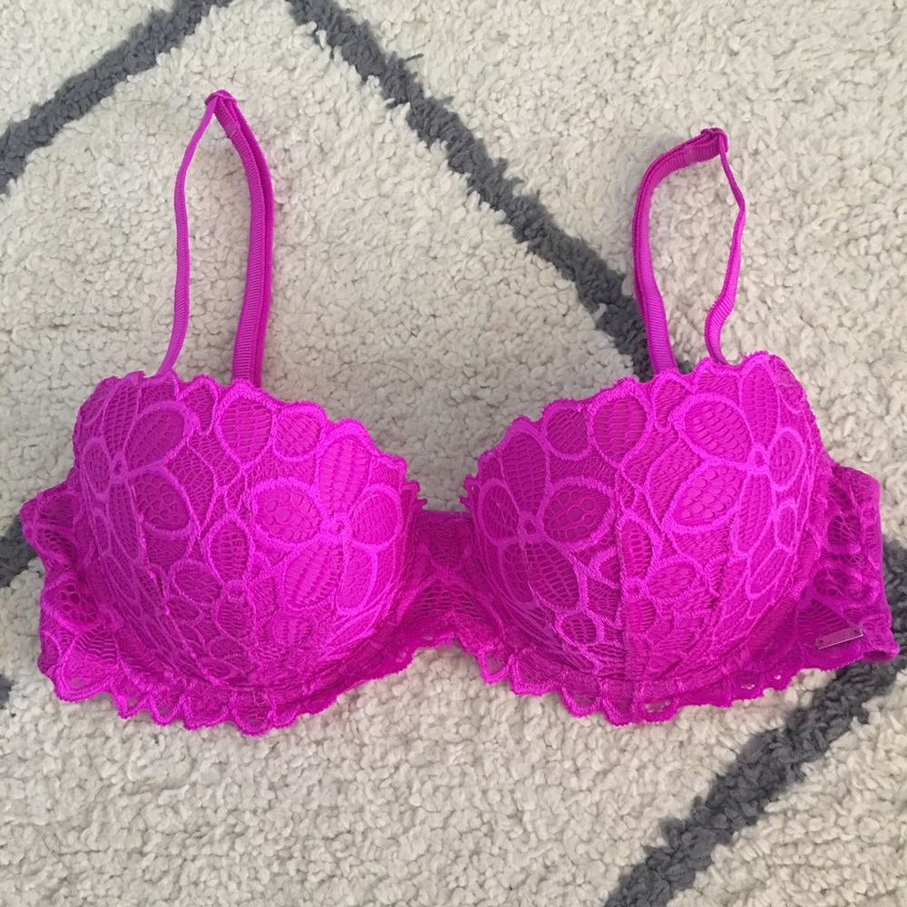 PINK “The Date Night” Push-Up Bra